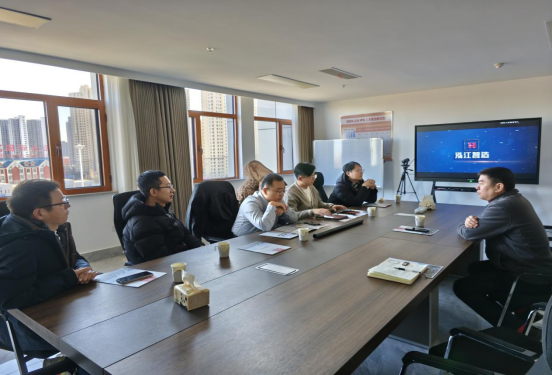 开年第一课——三大基金联袂进调，共绘泓江未来蓝图！